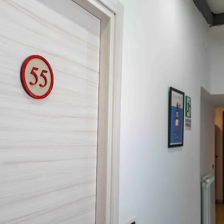 Nalusa - In Centro A Toledo Guest house Naples