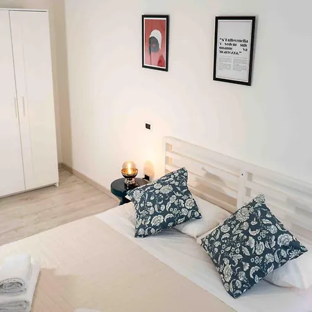 Nalusa - In Centro A Toledo 4* Napoli