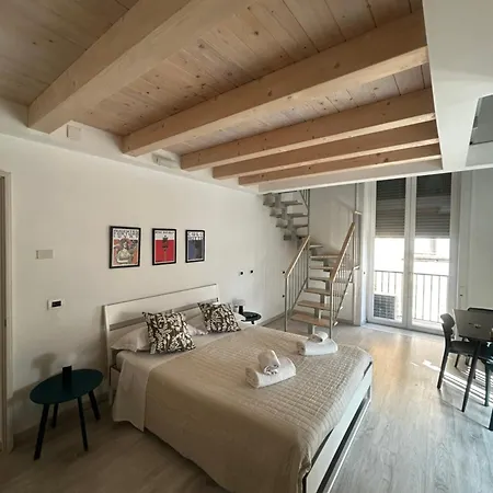 Nalusa - In Centro A Toledo 4* Napoli
