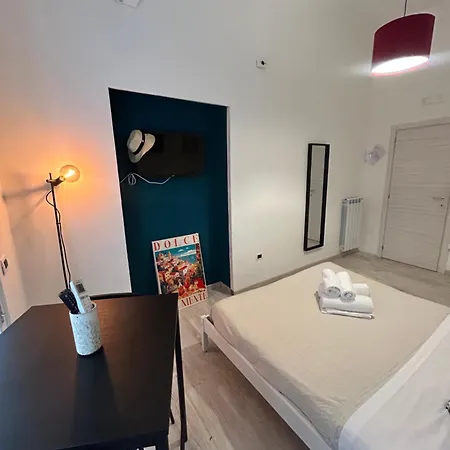 Konukevi Nalusa - In Centro A Toledo Napoli